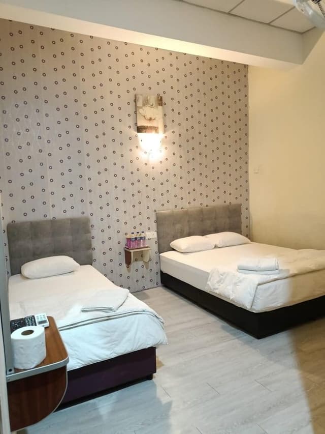 Triple Room