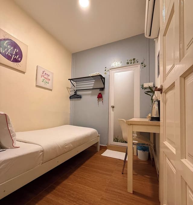 Deluxe Single Room