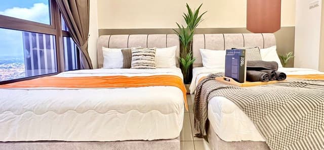 Luxury Apartment, 4 Bedrooms, Accessible, City View