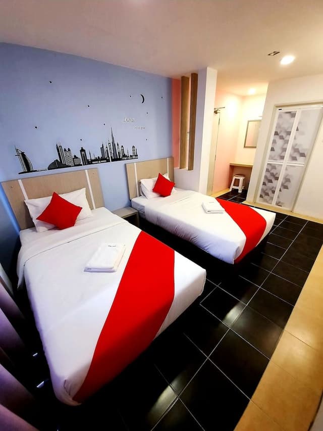 Deluxe Twin Room