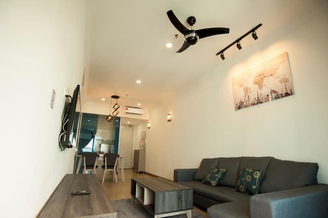 Deluxe Family Room for 5 People