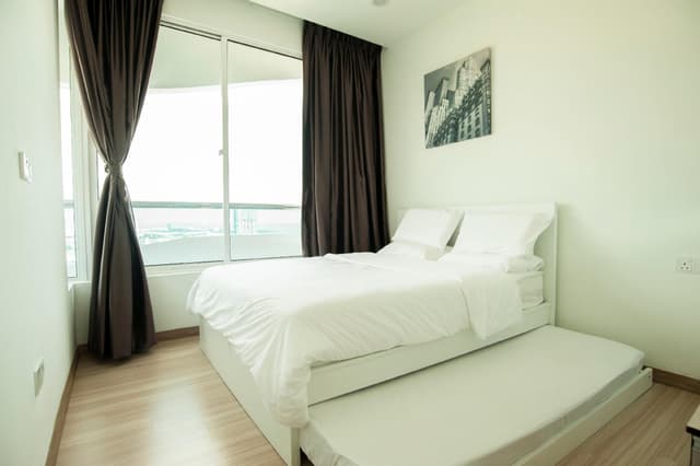 Deluxe Family Room for 5 People