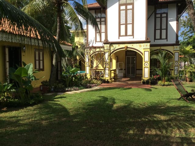 Garden Chalet