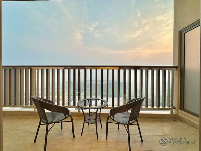 Comfort Penthouse, 4 Bedrooms, Sea View