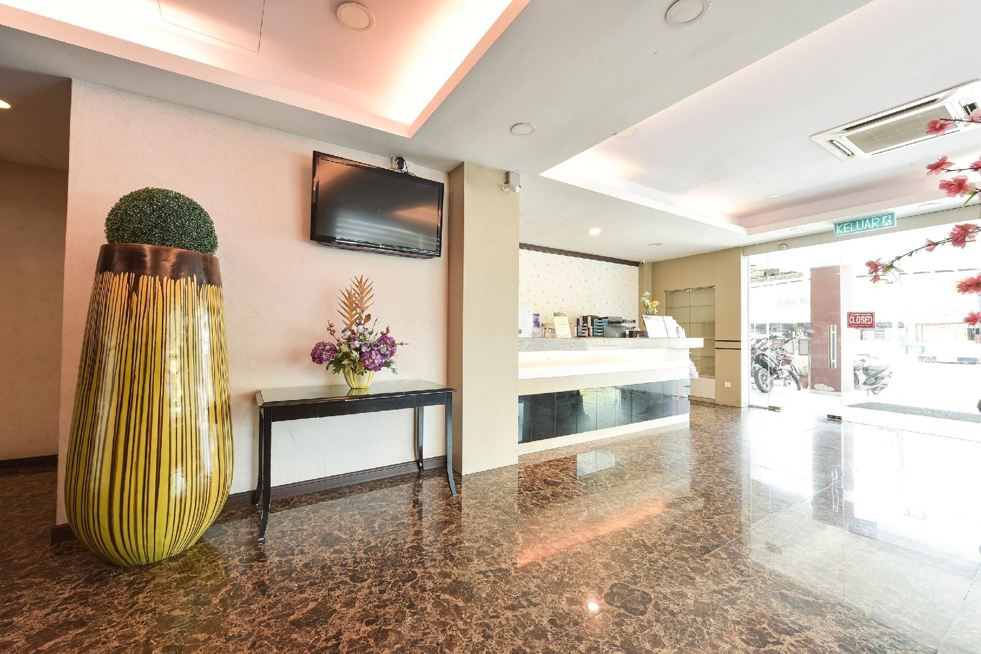 แกรนด์ ซีที โฮเทล (Grand CT Hotel)3