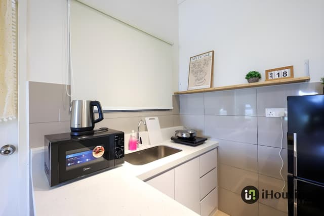 Sea View Apartment