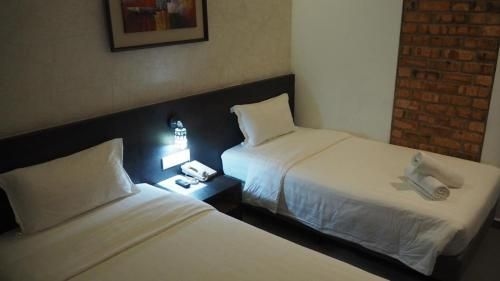 906 โฮเทล โกตา ลักซามานา (906 Hotel Kota Laksamana)3