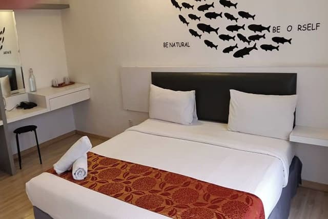 Deluxe Room, 1 King Bed