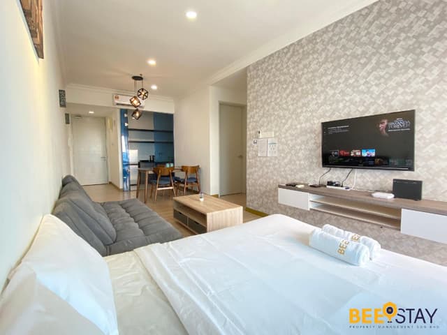 2 Bedroom Family Room