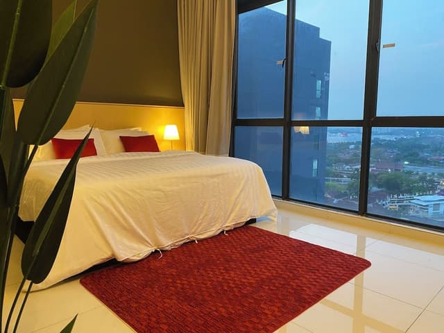Duplex, Multiple Beds
