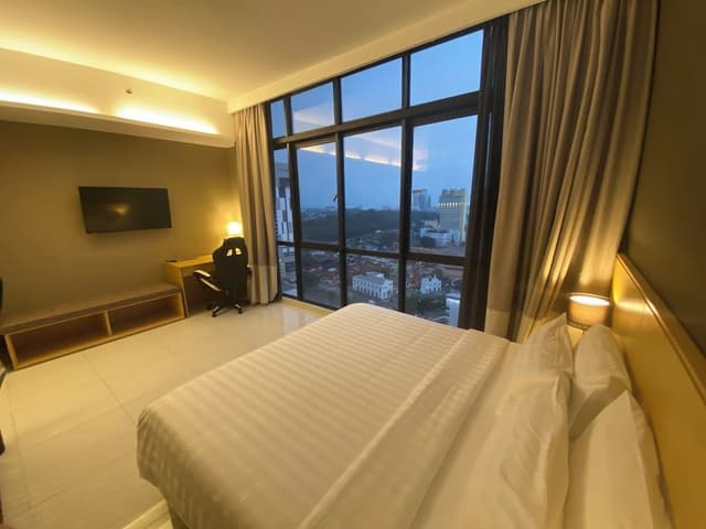 Studio, 1 King Bed