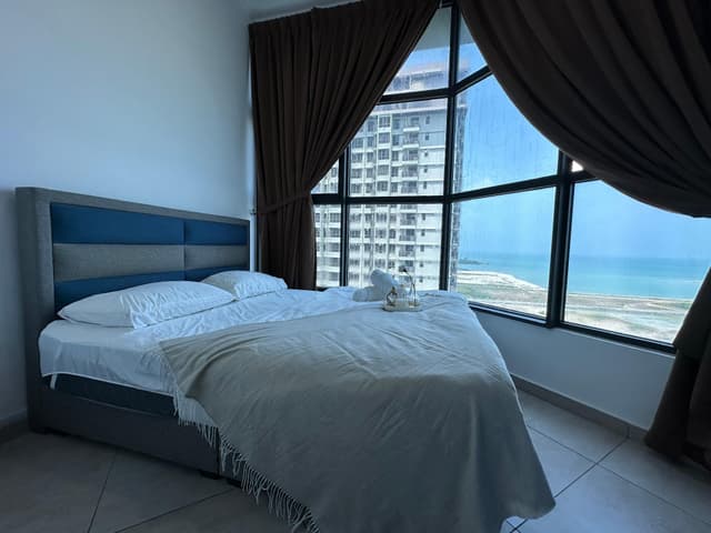 3-Bedroom Sea View Suite
