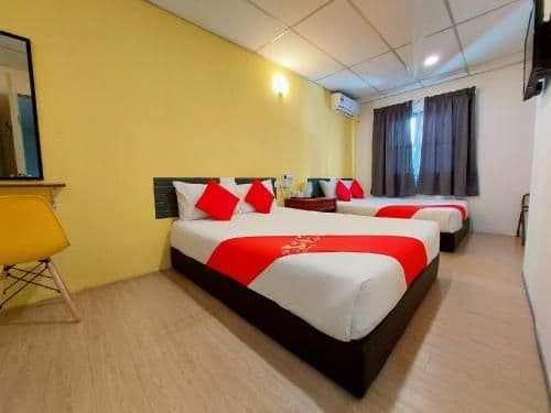 Deluxe Quadruple Room