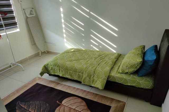 Room, 4 Bedrooms