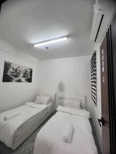 อพาร์ตเมนต์ 3 ห้องนอน 2 ห้องน้ำส่วนตัว ขนาด 870 ตร.ม. – ซิตี้เซ็นเตอร์ อพาร์ตเมนต์ 3 ห้องนอน 2 ห้องน้ำส่วนตัว ขนาด 870 ตร.ม. – ซิตี้เซ็นเตอร์