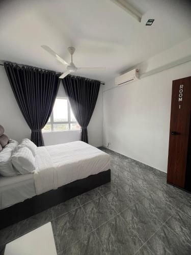 อพาร์ตเมนต์ 3 ห้องนอน 2 ห้องน้ำส่วนตัว ขนาด 870 ตร.ม. – ซิตี้เซ็นเตอร์ (AISYWARA HOMESTAY KUALA TERENGGANU)3