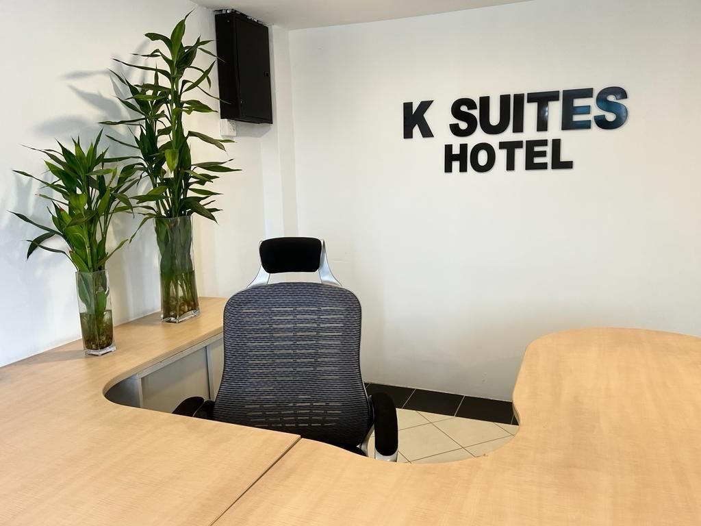 อพาร์ตเมนต์ 1 ห้องนอน 1 ห้องน้ำส่วนตัว ขนาด 100 ตร.ม. – บาตู บูโร๊ะ (K SUITES HOTEL)1