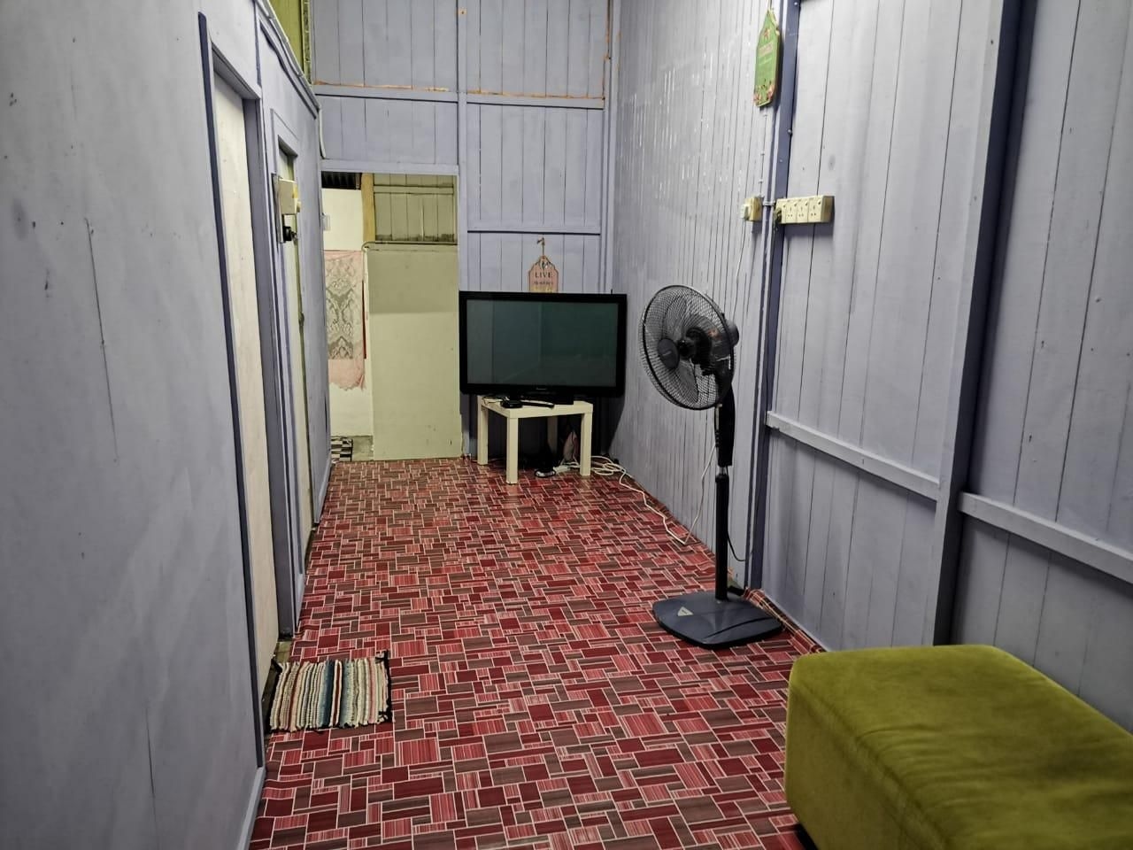OYO Home 90549 Teemuram Budget Homestay4