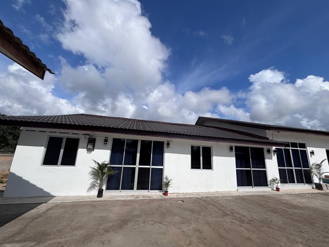 ดี เอซาน โฮมสเตย์ แอนด์ ชาเลต์ พร้อมสระว่ายน้ำ (D' Ehsan Homestay & Chalet with pool)4