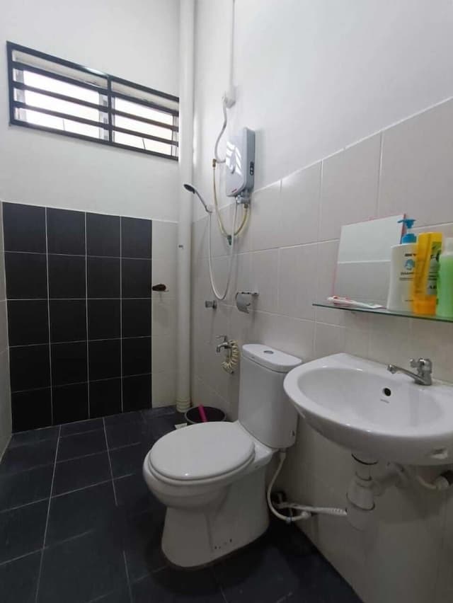 Room, Private Bathroom