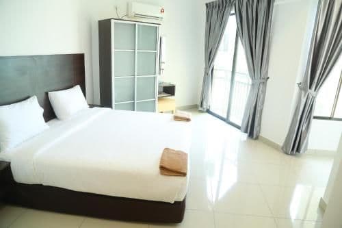 Studio Room