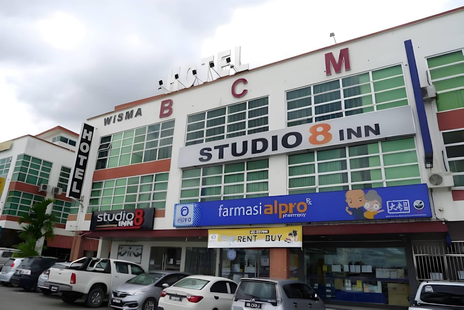 Studio8 Inn Studio8 Inn