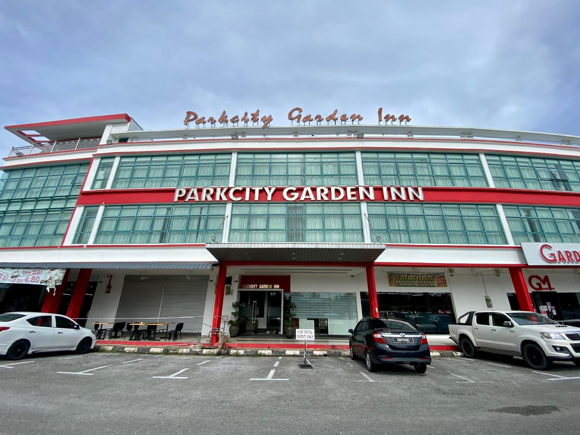 ParkCity Garden Inn3