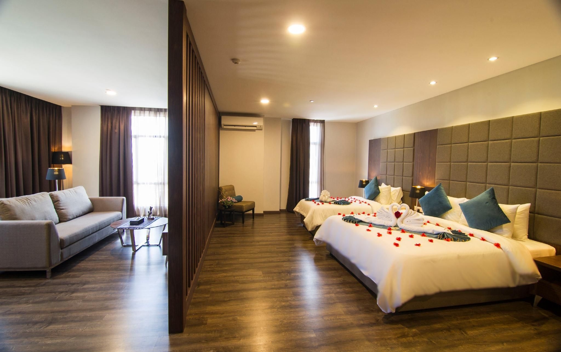 โรงแรมโกลเดนเบย์ บินตูลู (Goldenbay Hotel Bintulu)2
