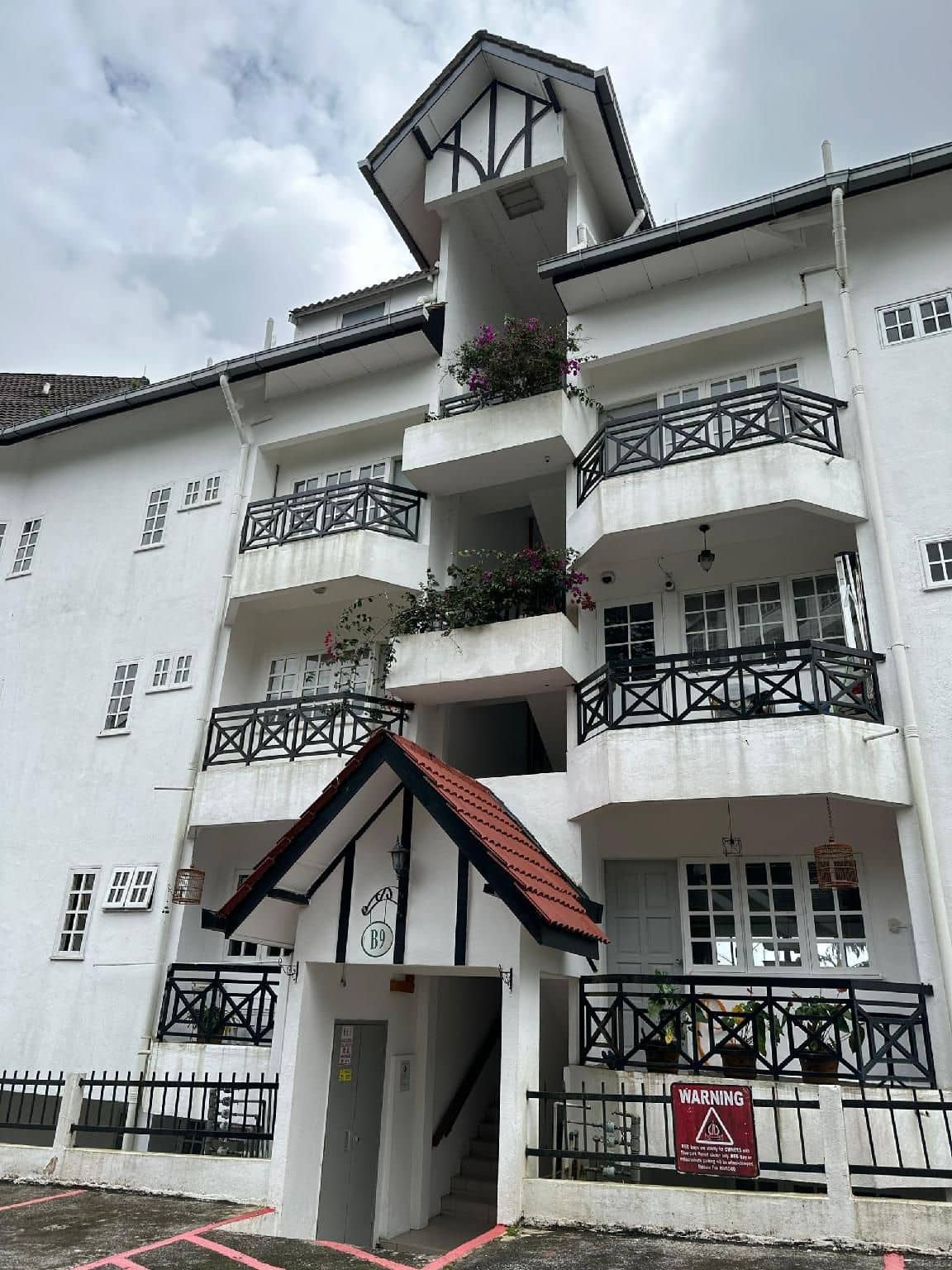 Little England B9 (Silverpark) Little England B9 (Silverpark)