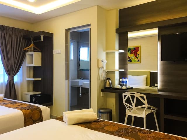 Deluxe Quadruple Room