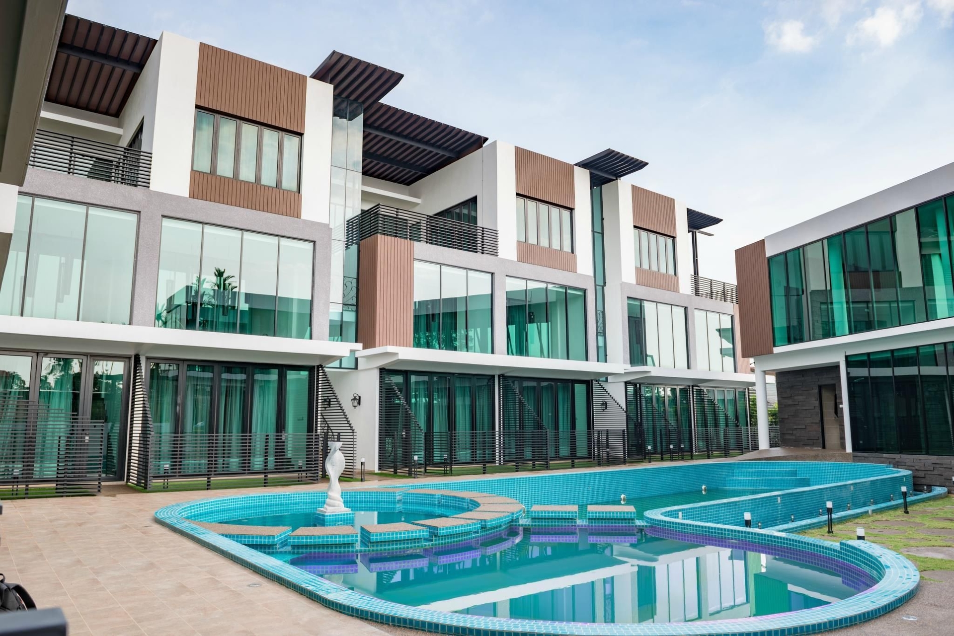 เฮอร์มิเทจ บูทิก เฮาส์ (Hermitage Boutique House)0