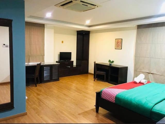 Luxury Studio Suite, City View