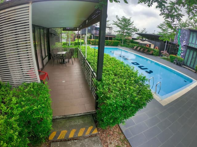 Poolside Room with 2 Double Beds