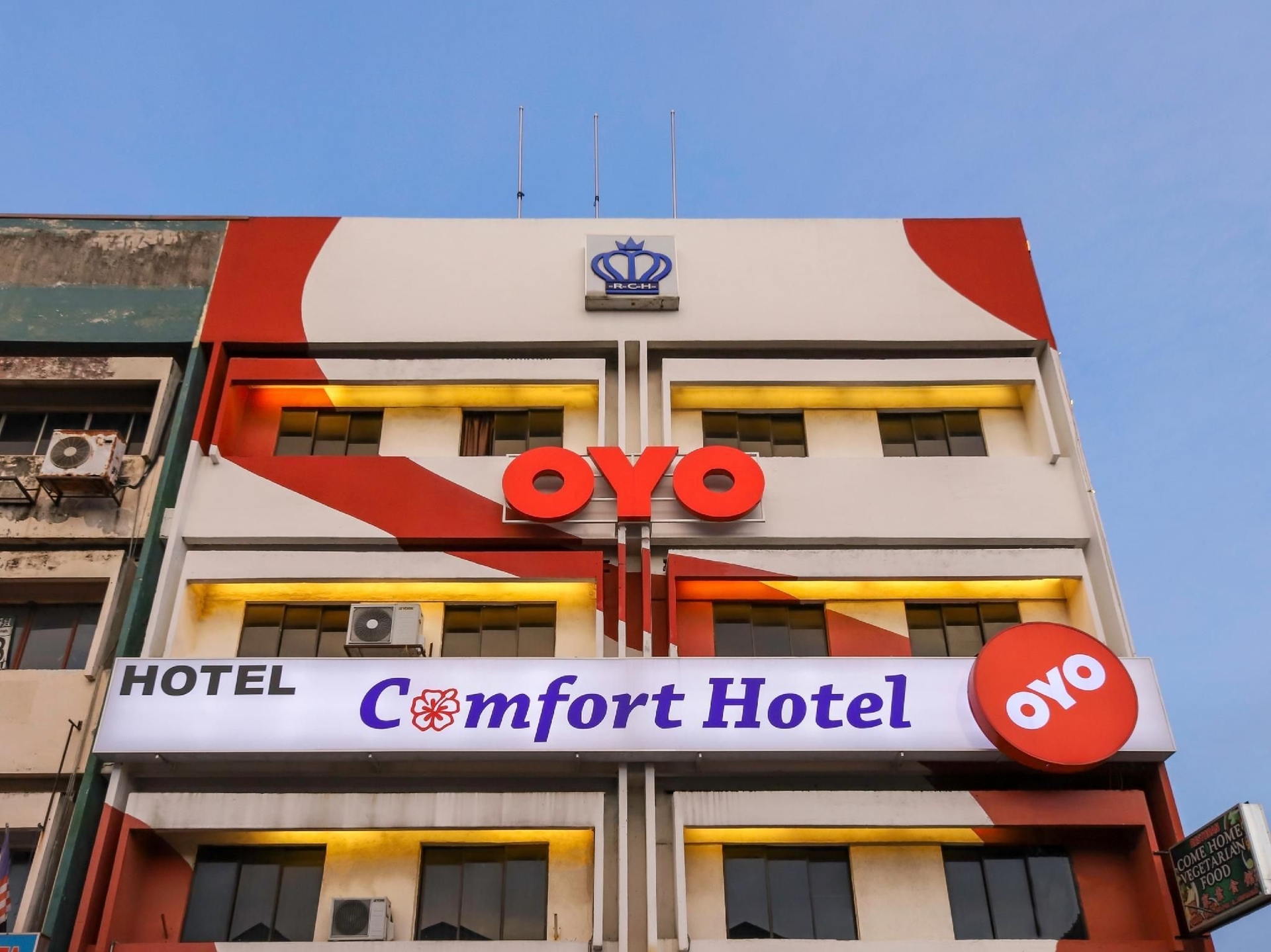 โอโย 472 คอมฟอร์ท โฮเทล 1 (OYO 472 Comfort Hotel 1)0