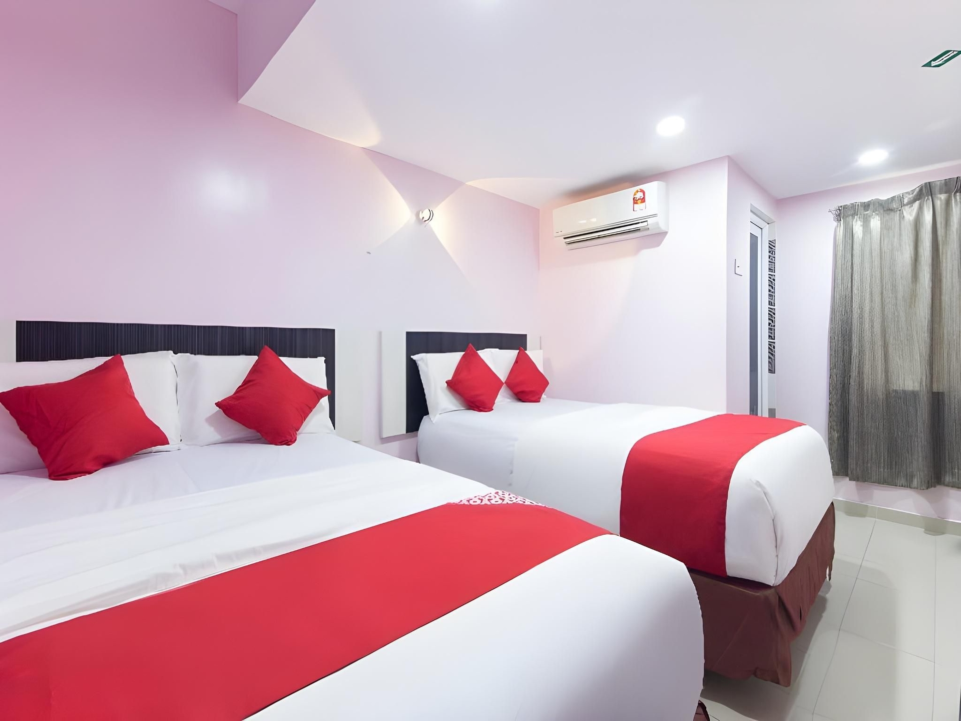 Hotel Sunsurya4