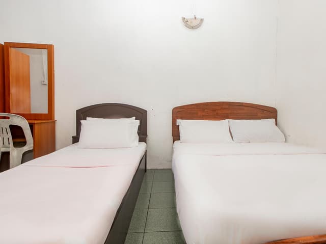 Triple Room