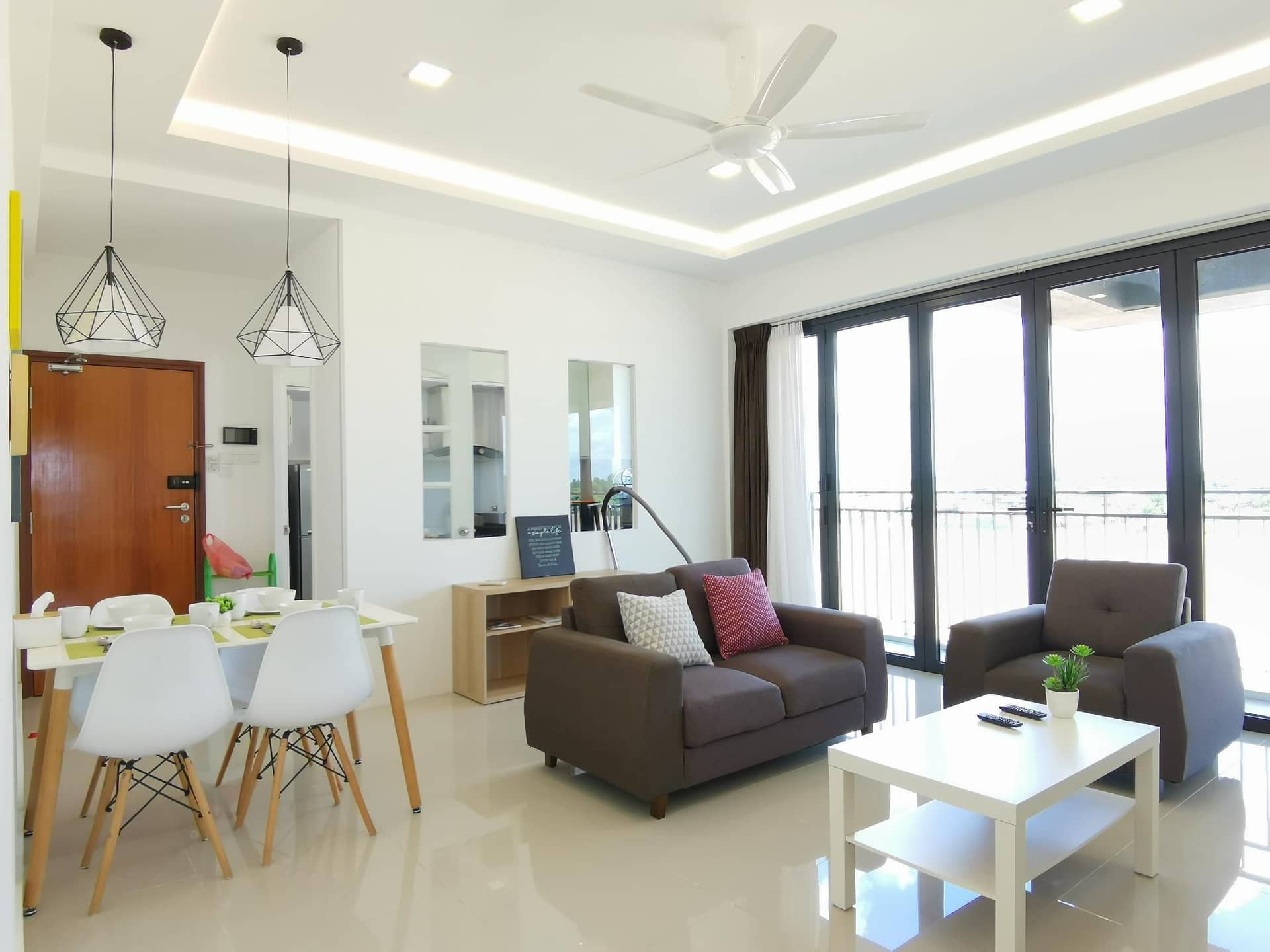 One Homestay (A). Free Wifi & Washer. 6 pax One Homestay (A). Free Wifi & Washer. 6 pax