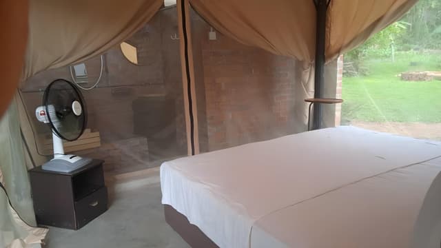King Room with Private Bathroom