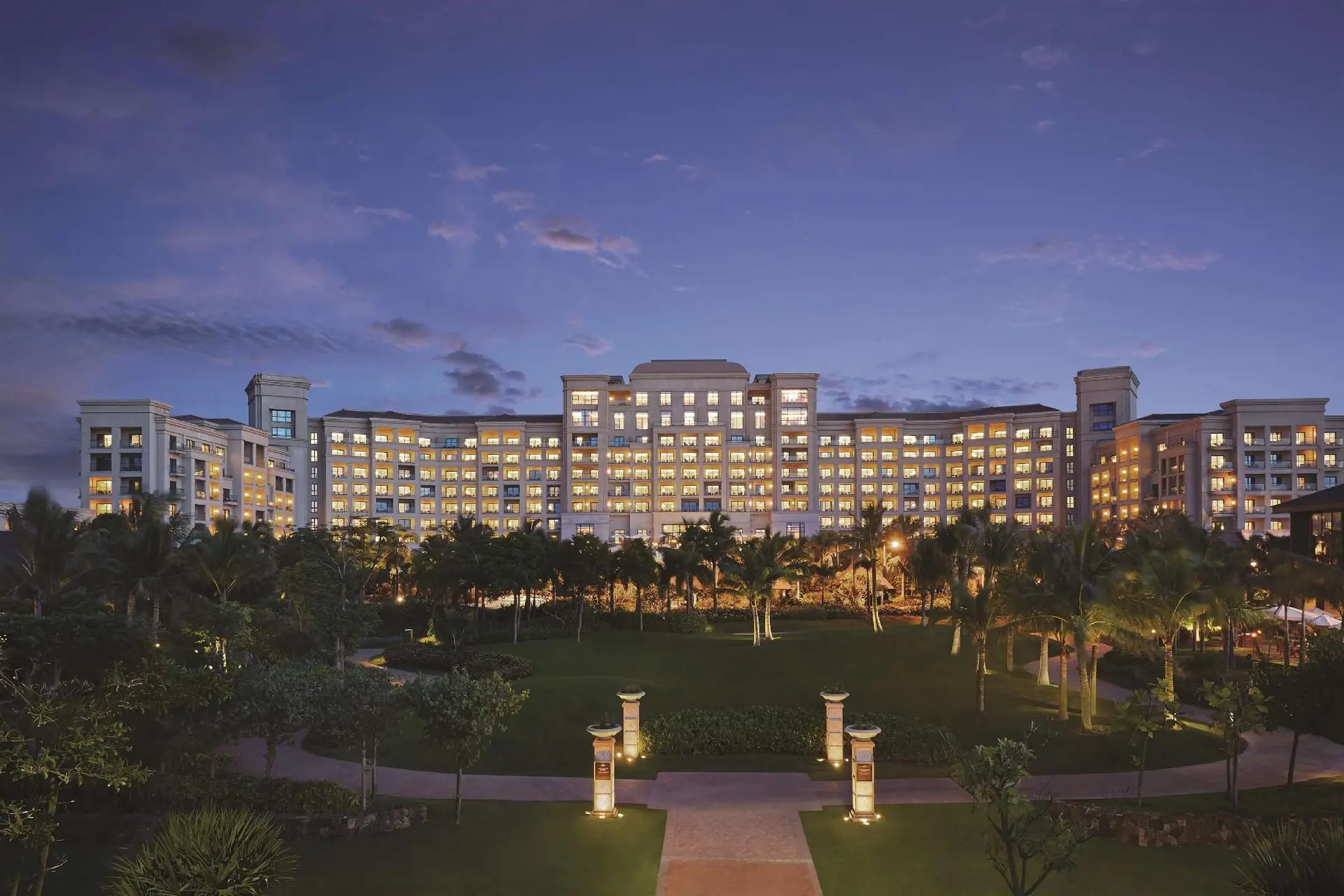Grand Hotel Haikou (Managed by Accor) Grand Hotel Haikou (Managed by Accor)