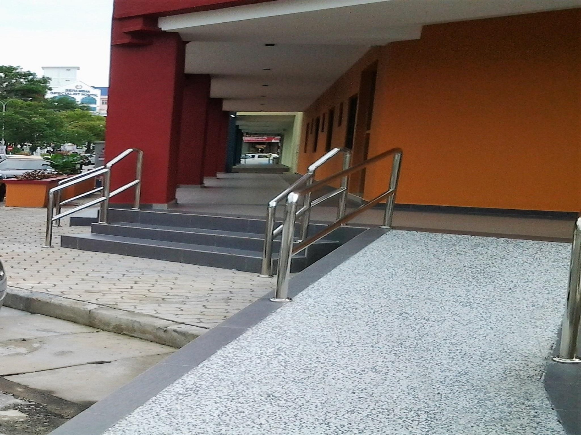 โรงแรมซูเรีย เซเรมบัน (Hotel Suria Seremban)1