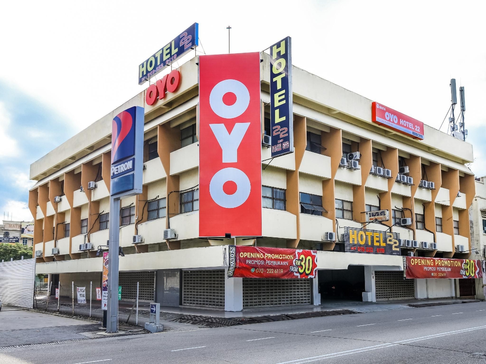 โอโย 89676 โฮเต็ล 22 (OYO 89676 Hotel 22)0
