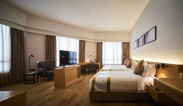 Executive Suite