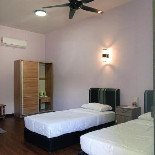 Double Bed