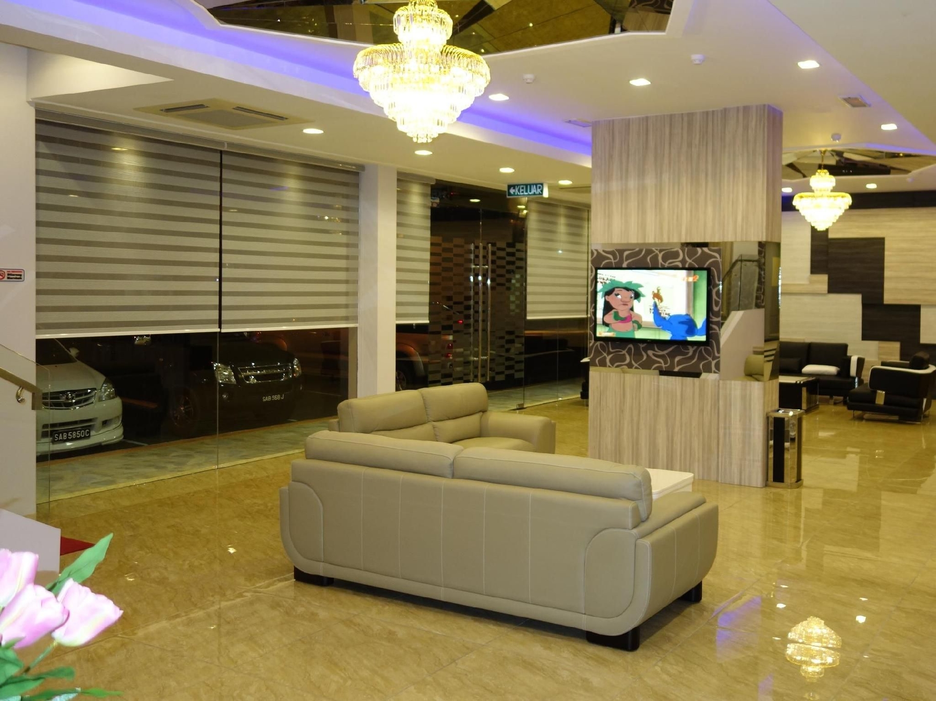 วัน อเวนิว โฮเทล ไอเจเอ็ (One Avenue Hotel IJM)2