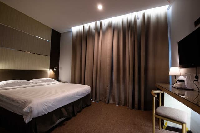 Deluxe Twin Room, 2 Twin Beds, Non Smoking