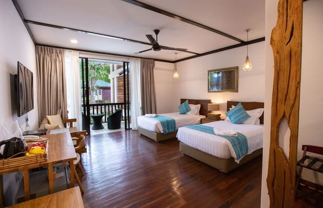 Deluxe Twin Room