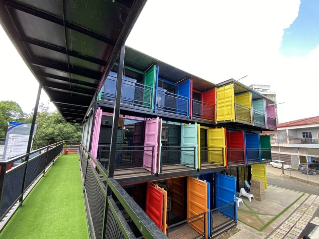 บ็อกซ์ อินน์ เดอะ คอนเทน่า โฮม (Boxinn The Kontena Home)0