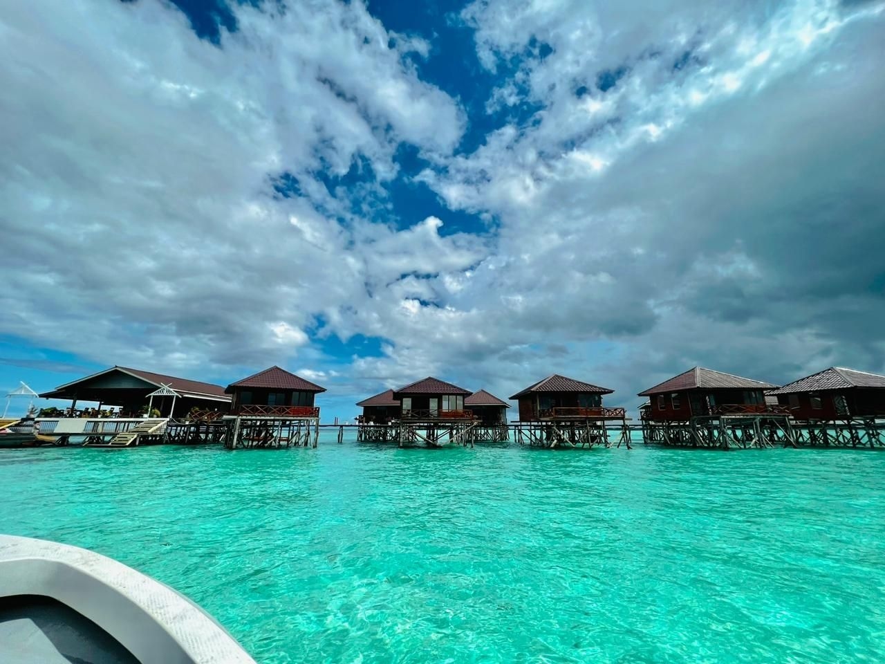สกาย วอเตอร์ วิลลาส์ เซมปอร์นา ซาบาห์ (SKY Water Villas, Semporna Sabah)4