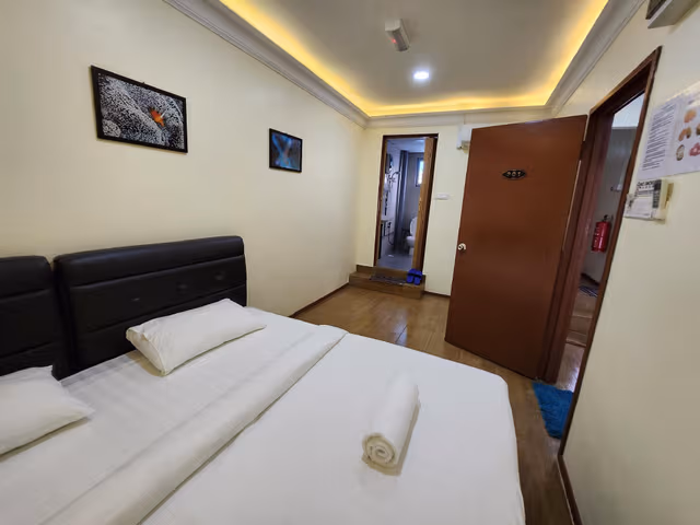 Double Room with shared bathroom room