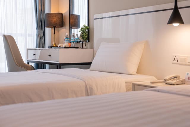 Deluxe Sea View Twin Room